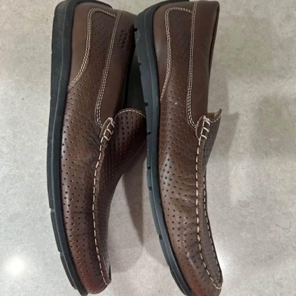 Ecco Men's Brown Genuine Leather Perforated Loafers Sz 11 Excellent